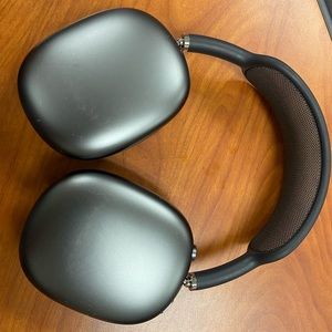 Apple Airpod Max Space Gray Slightly Used